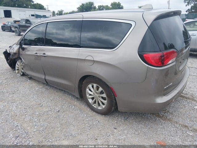 2017 CHRYSLER PACIFICA TOURING 3