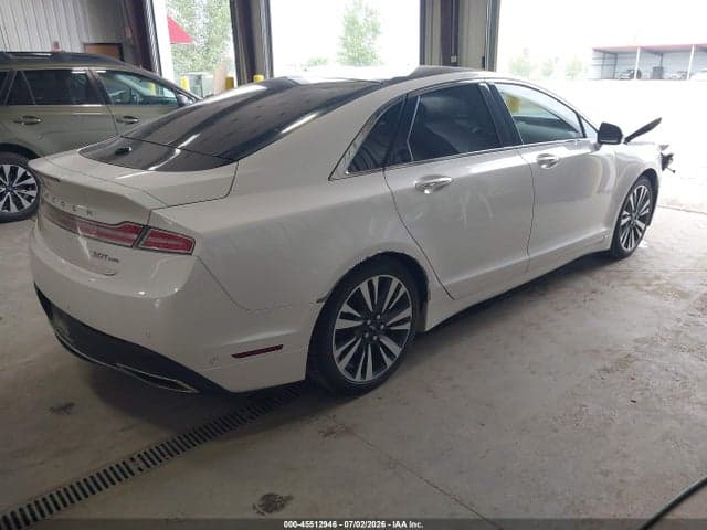 2017 LINCOLN MKZ RESERVE 4