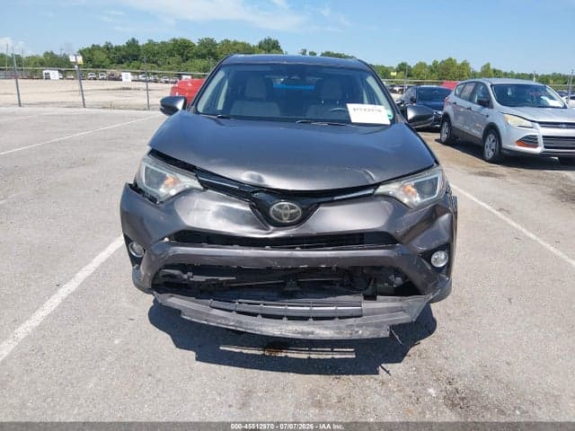 2018 TOYOTA RAV4 XLE 12