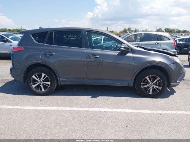 2018 TOYOTA RAV4 XLE 13