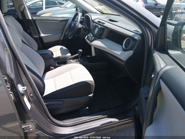 2018 TOYOTA RAV4 XLE 5