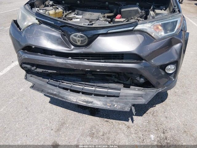 2018 TOYOTA RAV4 XLE 6