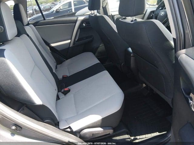 2018 TOYOTA RAV4 XLE 8