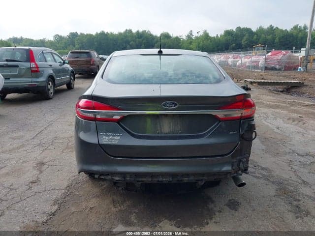 2017 FORD FUSION SE 16