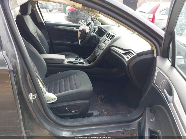 2017 FORD FUSION SE 5