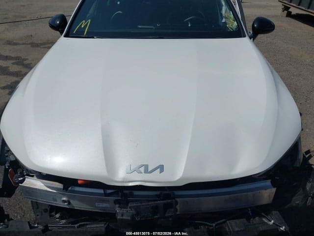 2025 KIA K5 GT-LINE 10