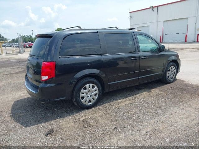 2017 DODGE GRAND CARAVAN SE 4