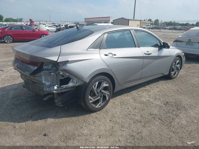 2024 HYUNDAI ELANTRA LIMITED 4