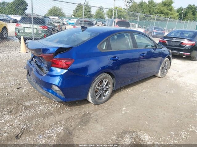 2023 KIA FORTE LXS 4
