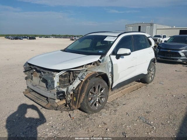 2020 TOYOTA RAV4 XLE PREMIUM 2