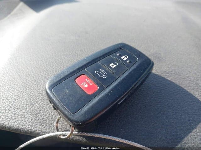 2020 TOYOTA RAV4 XLE PREMIUM 11