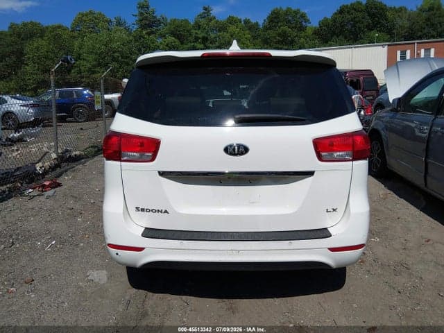 2017 KIA SEDONA LX 16
