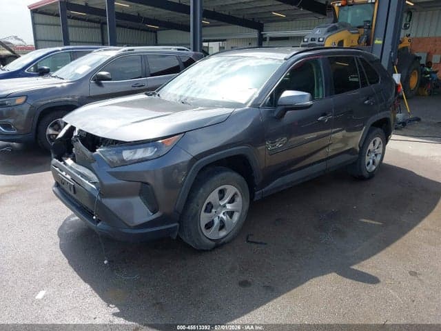2021 TOYOTA RAV4 LE 2