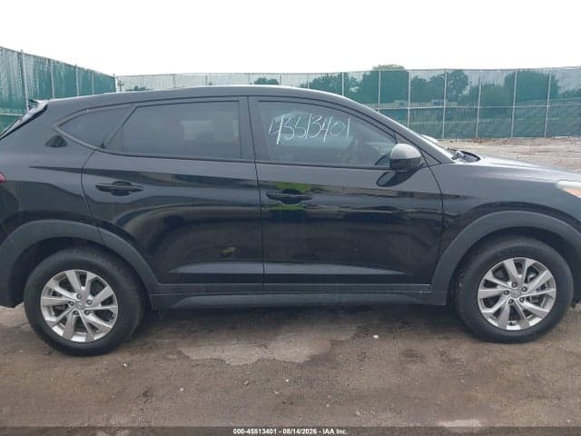 2020 HYUNDAI TUCSON SE 13
