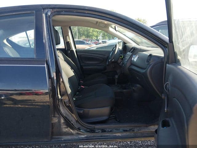 2018 NISSAN VERSA 1.6 S+ 5