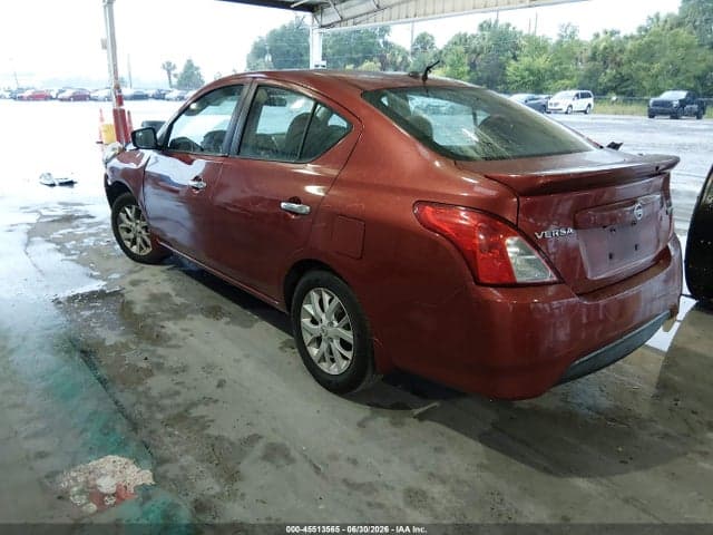 2017 NISSAN VERSA 1.6 SV 3