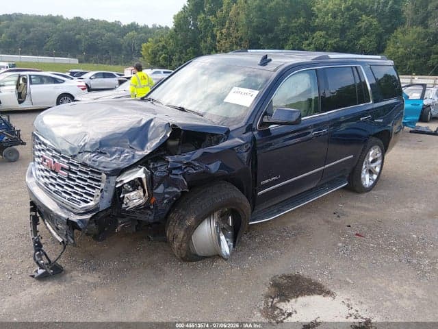 2019 GMC YUKON DENALI 2