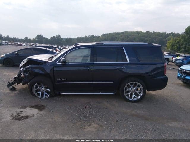 2019 GMC YUKON DENALI 14