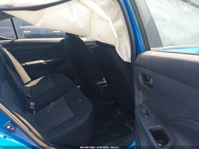 2024 NISSAN VERSA 1.6 S 8