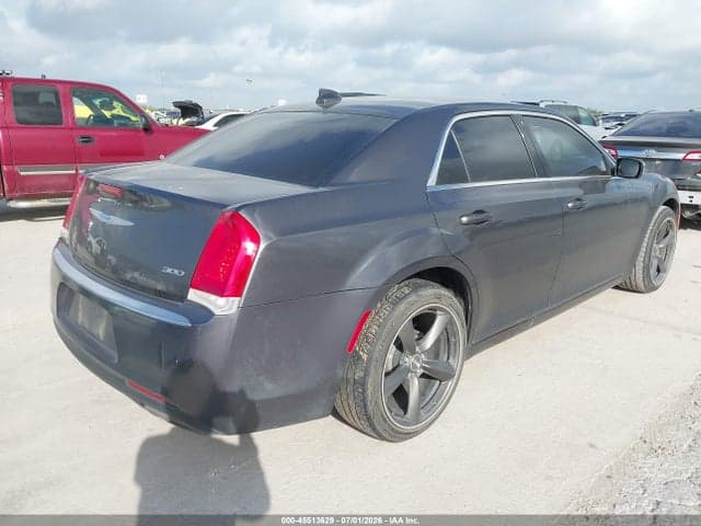 2019 CHRYSLER 300 TOURING 4