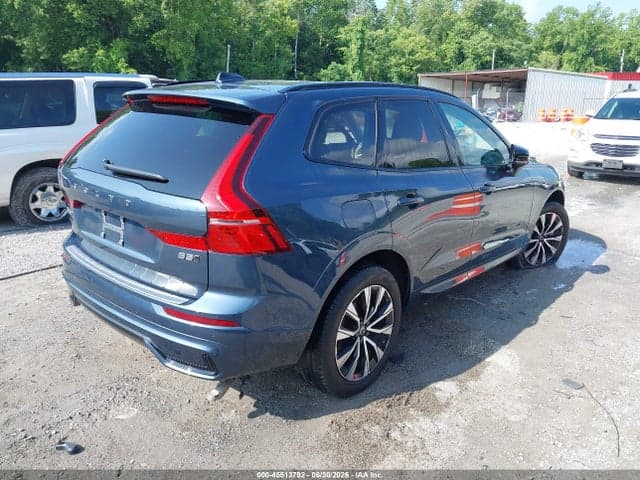 2024 VOLVO XC60 B5 PLUS DARK THEME 4