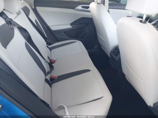 2026 VOLKSWAGEN TAOS SE 8