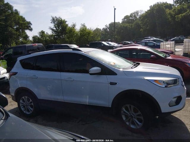 2017 FORD ESCAPE SE 13