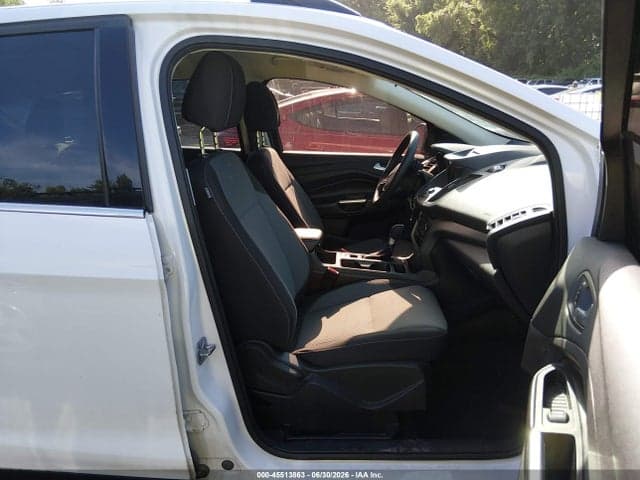 2017 FORD ESCAPE SE 5
