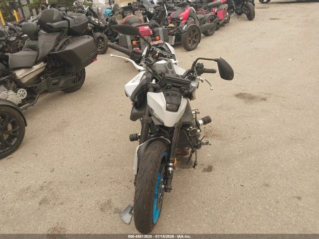 2025 YAMAHA MT09 5