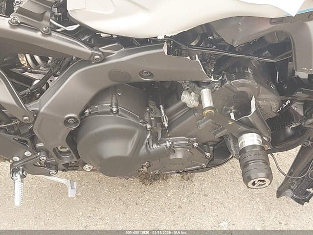2025 YAMAHA MT09 8