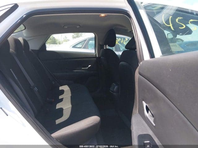 2021 HYUNDAI ELANTRA SEL 8