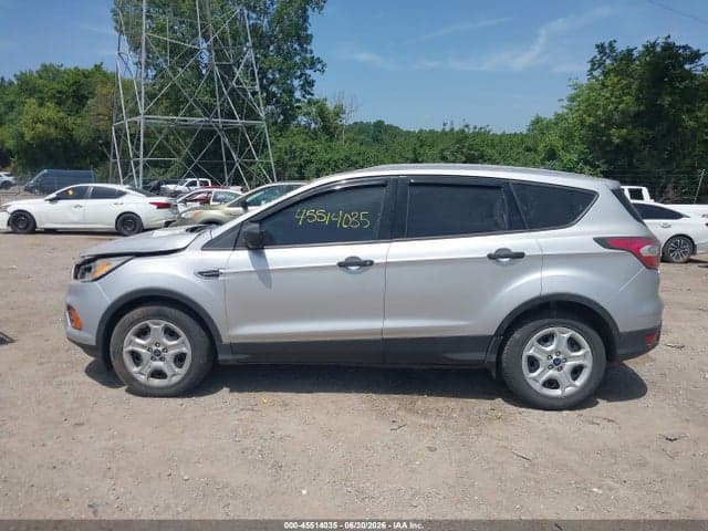 2017 FORD ESCAPE S 14