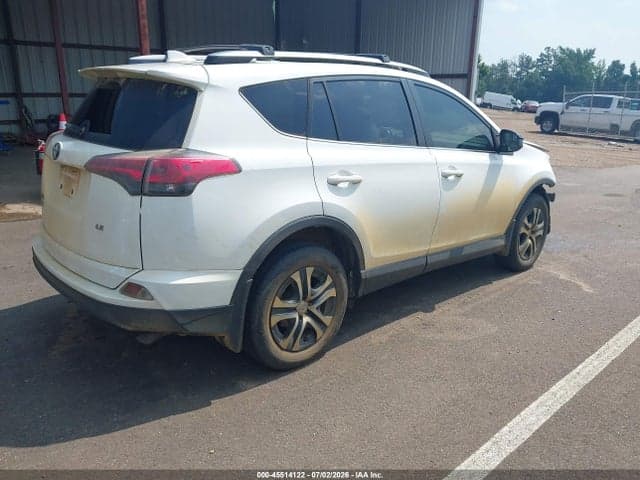 2018 TOYOTA RAV4 LE 4