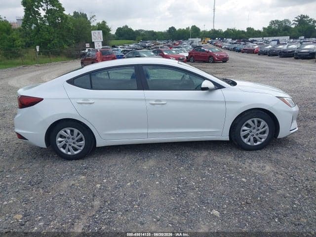 2020 HYUNDAI ELANTRA SE 14