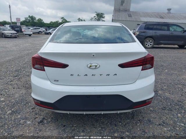 2020 HYUNDAI ELANTRA SE 17