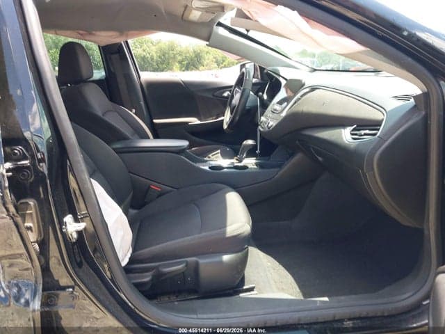 2019 CHEVROLET MALIBU LT 5
