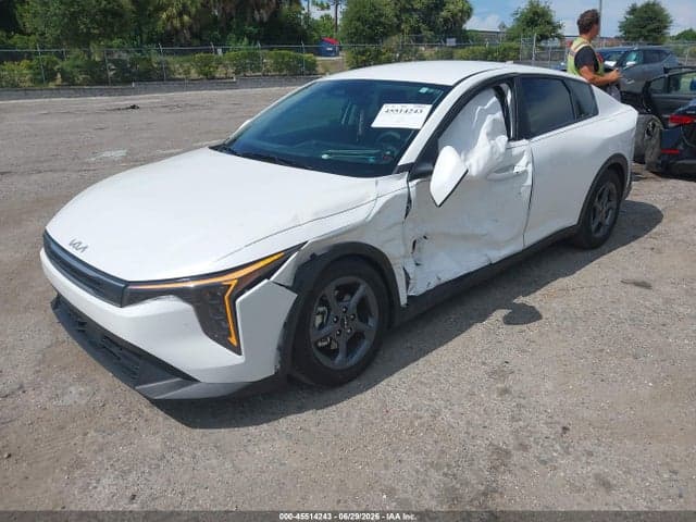 2025 KIA K4 LXS 2