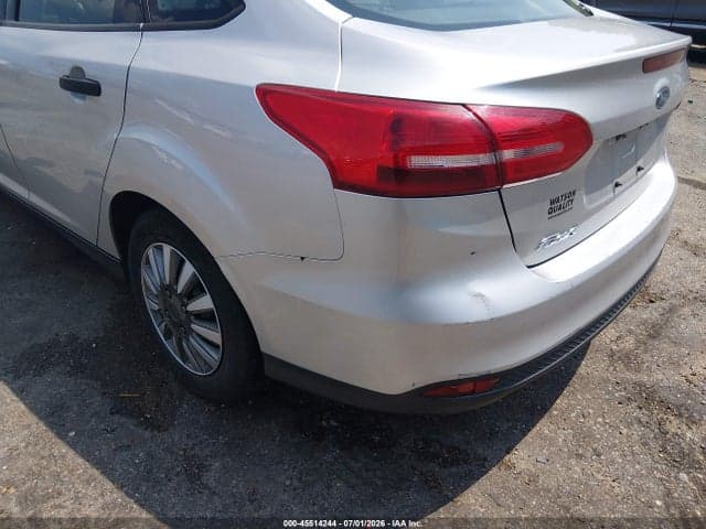 2017 FORD FOCUS S 21