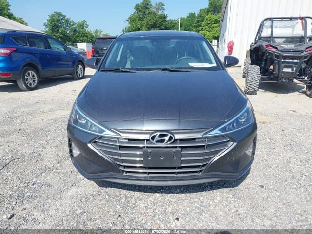 2020 HYUNDAI ELANTRA SE 13