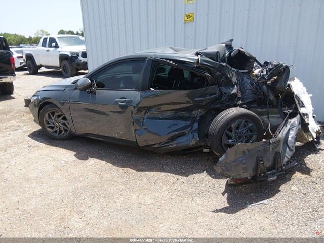 2024 HYUNDAI ELANTRA SEL 15