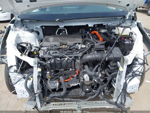 2026 TOYOTA SIENNA XLE 10