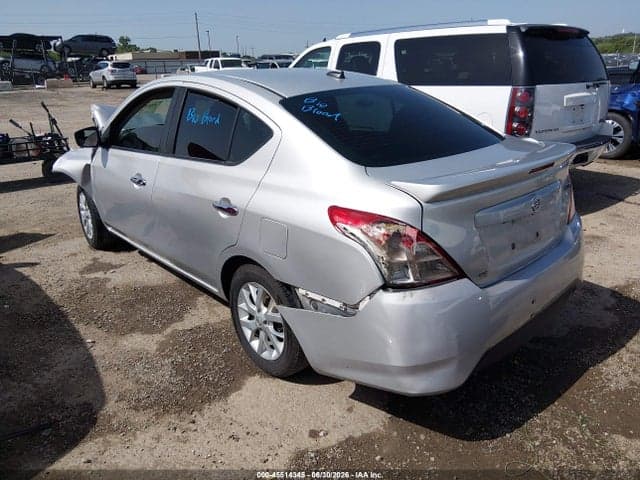 2018 NISSAN VERSA 1.6 SV 3