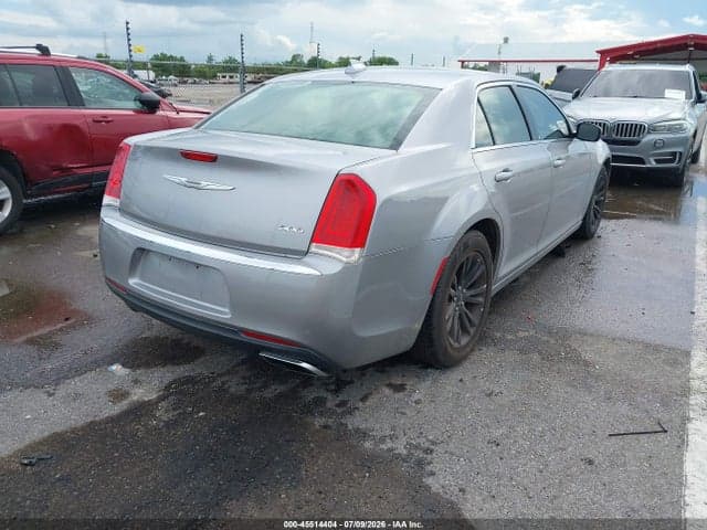2017 CHRYSLER 300 LIMITED 4