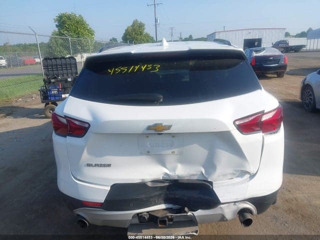 2019 CHEVROLET BLAZER 16