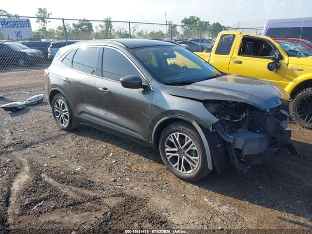 2020 FORD ESCAPE SEL 1