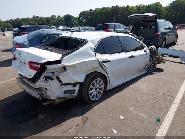 2020 TOYOTA CAMRY LE 4