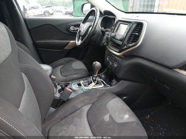 2018 JEEP CHEROKEE LATITUDE 4X4 5