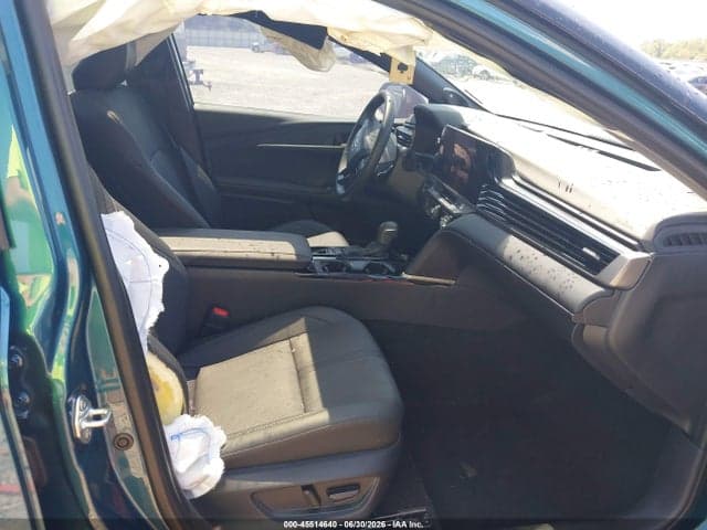 2026 TOYOTA CAMRY XSE 5