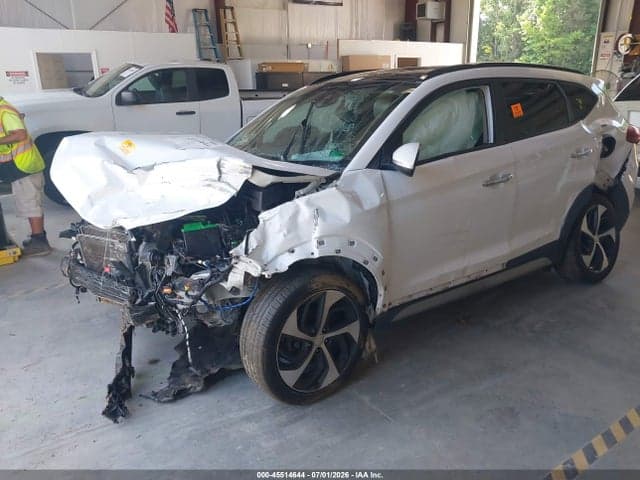 2017 HYUNDAI TUCSON LIMITED/SPORT AND ECO/SE 2