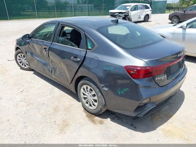 2023 KIA FORTE LX 3